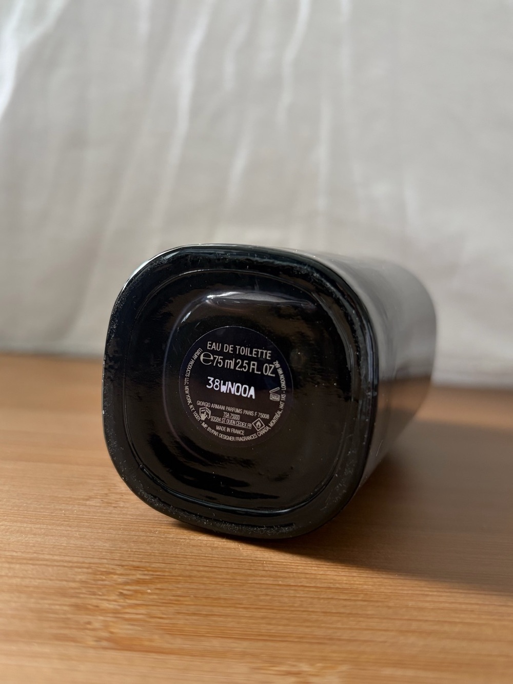 Armani Code Men - Picture 2 of 3